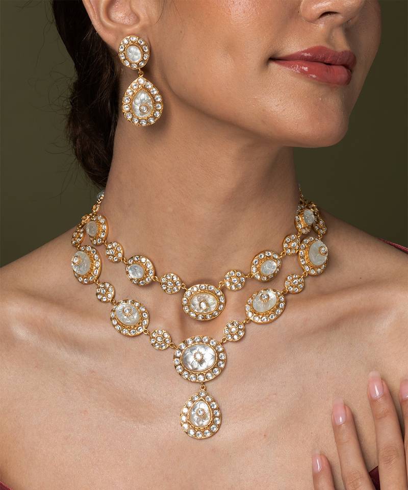 Gold plated kundan necklace set