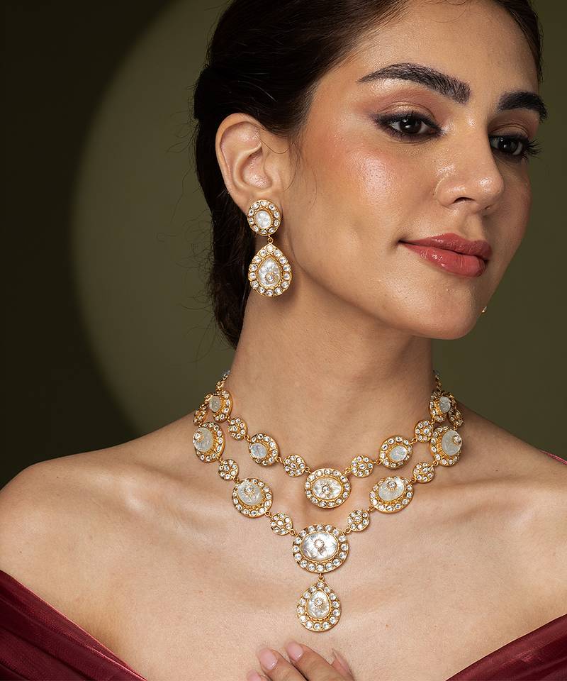 Gold plated kundan necklace set
