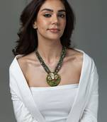 Gold plated kundan green stones necklace