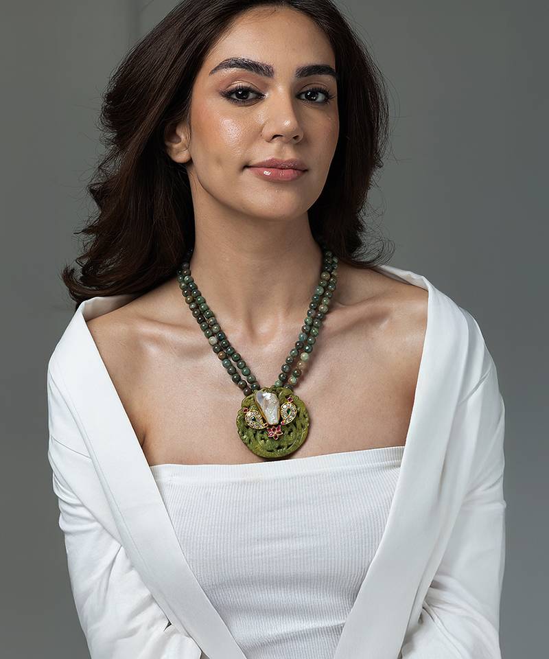 Gold plated kundan green stones necklace