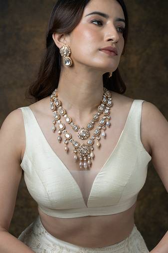 Gold plated kundan necklace set