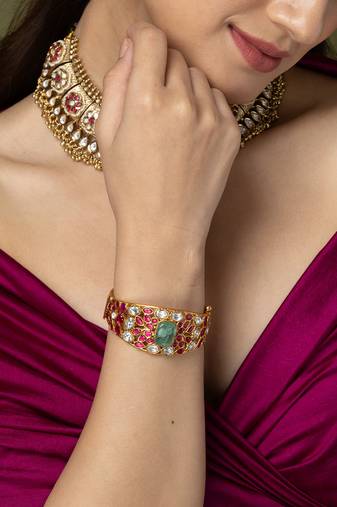 Gold plated kundan red stones bangles
