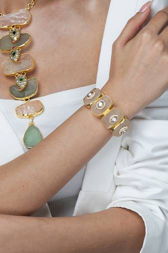 Gold plated kundan pink stones bracelet