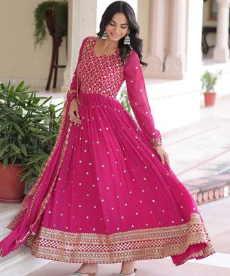 Pink Georgette sequins Zari embroidered Kurti with dupatta 4