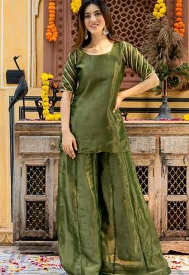 Green tissue lace work kurta and palazzoand dupata 4