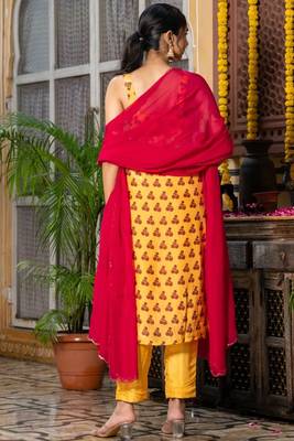 Yellow upada silk printed kurta and pant with red dupatta 5