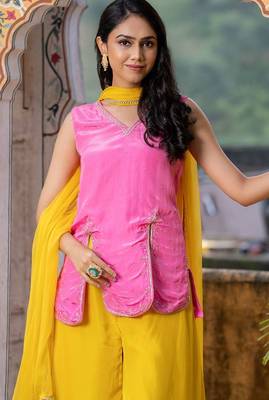 Pink upada silk lace work kurta and yellow palazzo with dupatta 2