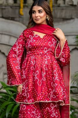 Maroon chinnon bandhej printed kurta and sharara and dupatta 3