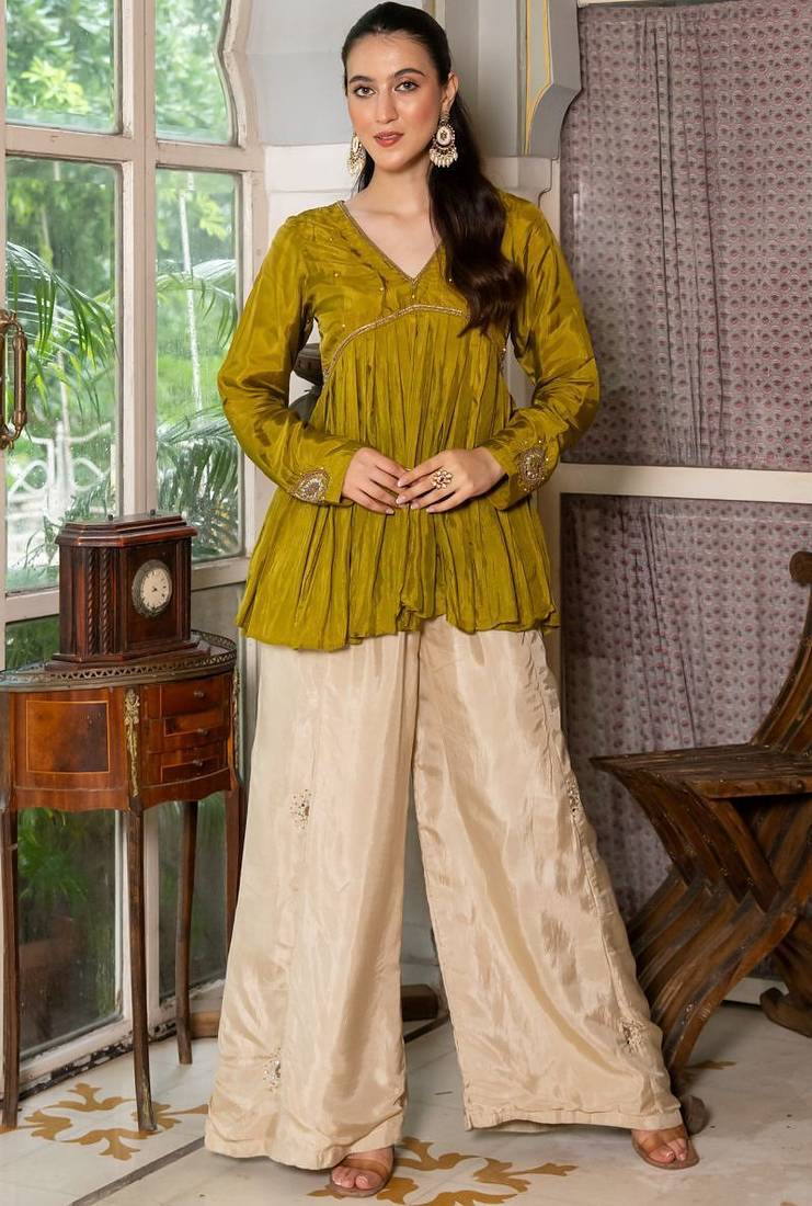 Green hand work upada sikl kurta and off white silk plazoo