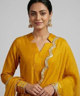 Mustard yellow vichitra silk kurta palazzo set 3