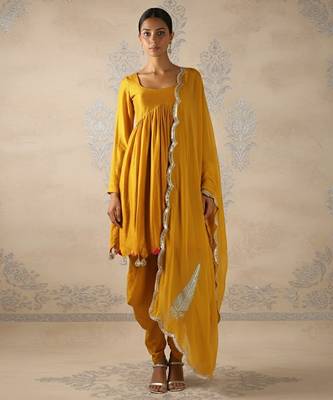 Mustard yellow vichitra silk dhoti set 2