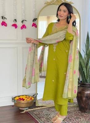 green viscose embroidered straight kurta with pant and dupatta set 3