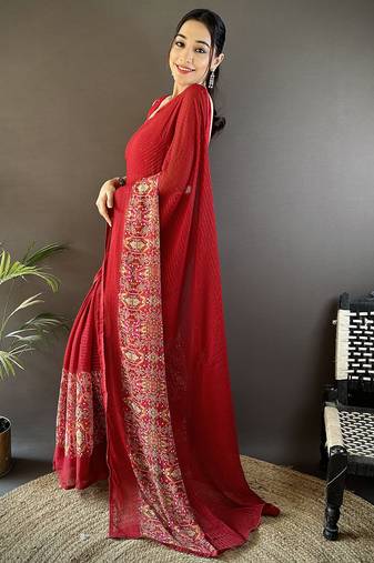 red georgette royal red attractive foil print saree with unstitched blouse