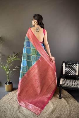teal soft lichi silk blend blend teal rangcut jacquard weave saree with unstitched blouse 2