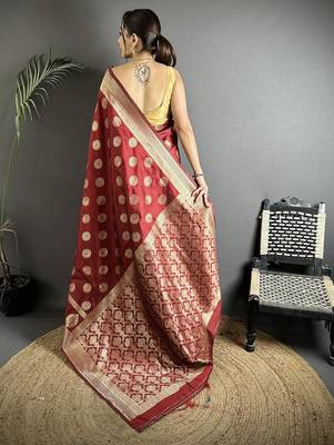 brown soft banarasi silk blend   chestnut brown jacquard weaving saree with unstitched blouse 2