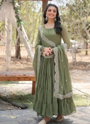 Dark green zari & sequins embroidered georgette Gown & dupatta 1