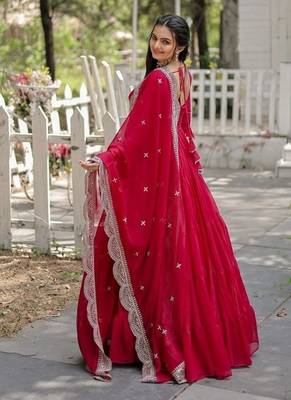 Pink zari & sequins embroidered georgette Gown & dupatta 3