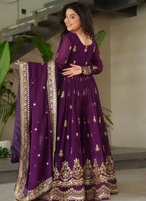 Wine zari & sequins embroidered roman Gown & dupatta 3