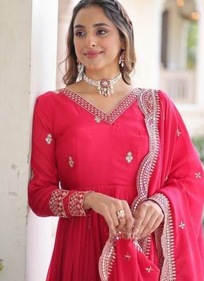 Pink zari & sequins embroidered roman Gown & dupatta 4