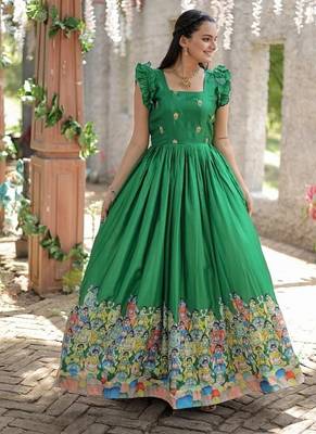 Green zari & sequins embroidered dola silk Gown 1