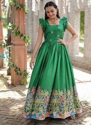 Green zari & sequins embroidered dola silk Gown 2