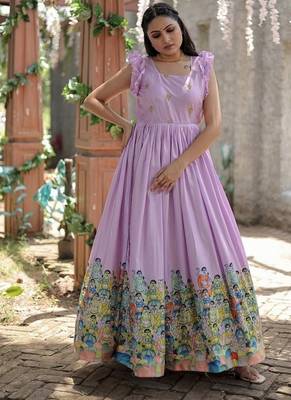 Lavender zari & sequins embroidered dola silk Gown 1