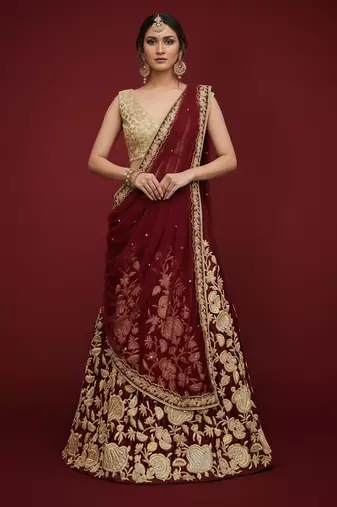 MAROON ZARI DORI & SEQUINS EMBROIDERED VELVET FESTIVE BRIDAL WEDDING & PARTY WEAR SEMI STITCHED LEHENGA CHOLI