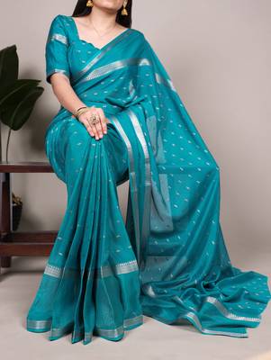 Festive crepe saree with artful weaving 4
