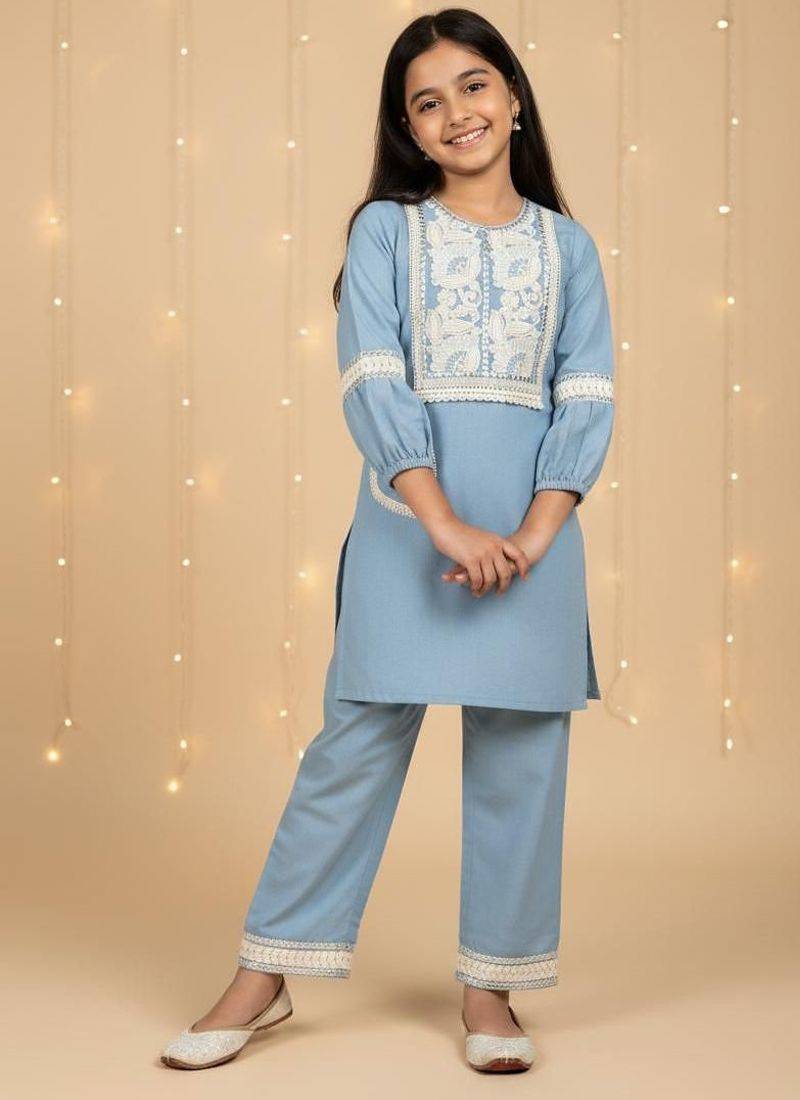 Blue embroidered cotton kurta set