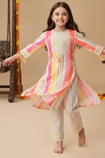 Multicolor embroidered cotton kurta set