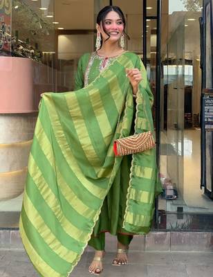 Emerald noor anarkali set 3
