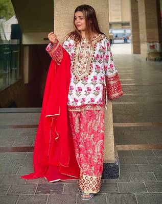 Crepe top & farshi palazzo with dupatta set 2