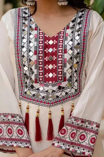 Muslin off white printed kurta set with dupatta