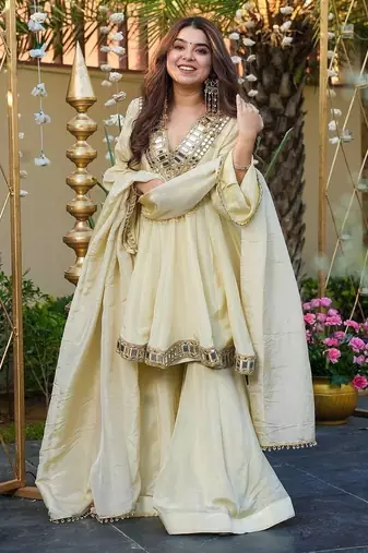 Cream cosmos mirror work kurta set with dupatta