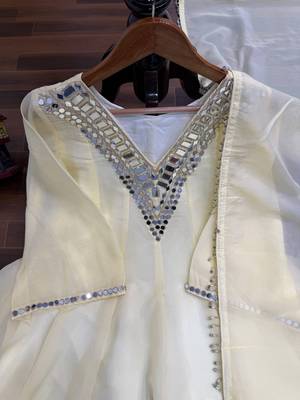 Cream cosmos mirror work kurta set with dupatta 4