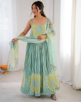 Blue georgette printed anarkali set 3