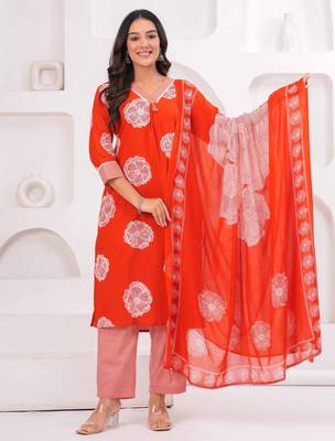 Orange printed tussel cotton kurta with trousers & with dupatta 5
