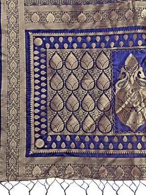 navy blue woven art silk blend saree with blouse 4