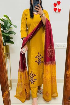yellow embroidered cotton kurta pant with dupatta 2