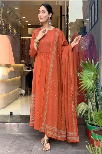 brown embroidered cotton kurta pant with dupatta