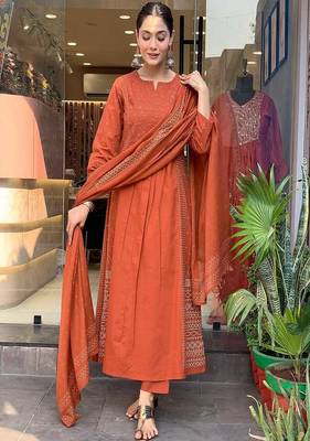 brown embroidered cotton kurta pant with dupatta 4
