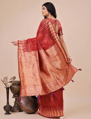 red color solid zari woven linen cotton saree 3