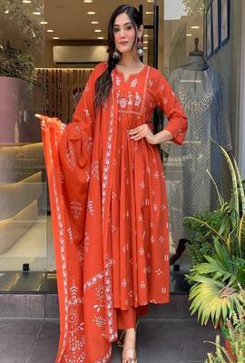orange embroidered cotton kurta pant with dupatta 3