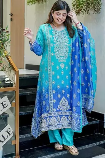 blue embroidered silk blend kurta pant with dupatta