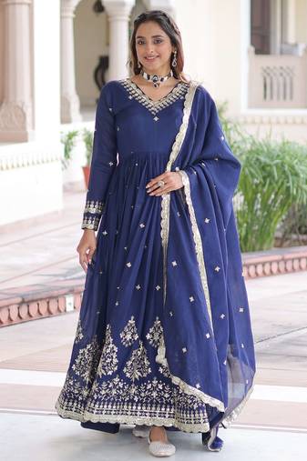Blue Vichitra Silk sequins Zari embroidered Kurti with dupatta