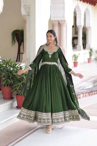 Green Vichitra Silk sequins Zari embroidered Kurti with dupatta