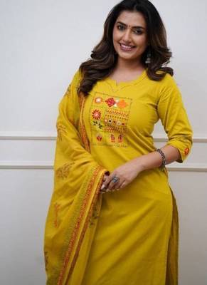 yellow embroidered cotton kurta pant with dupatta 3