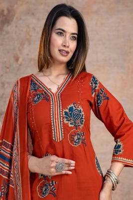 orange printed cotton kurta pant with dupatta 4