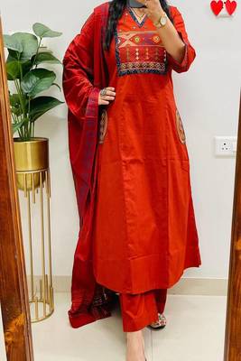 orange embroidered cotton kurta pant with dupatta 1