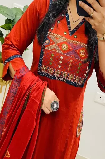 orange embroidered cotton kurta pant with dupatta
